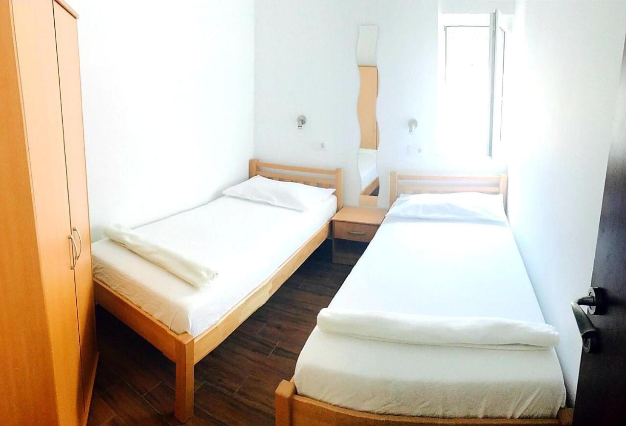 Apartmani Maki أوميس المظهر الخارجي الصورة